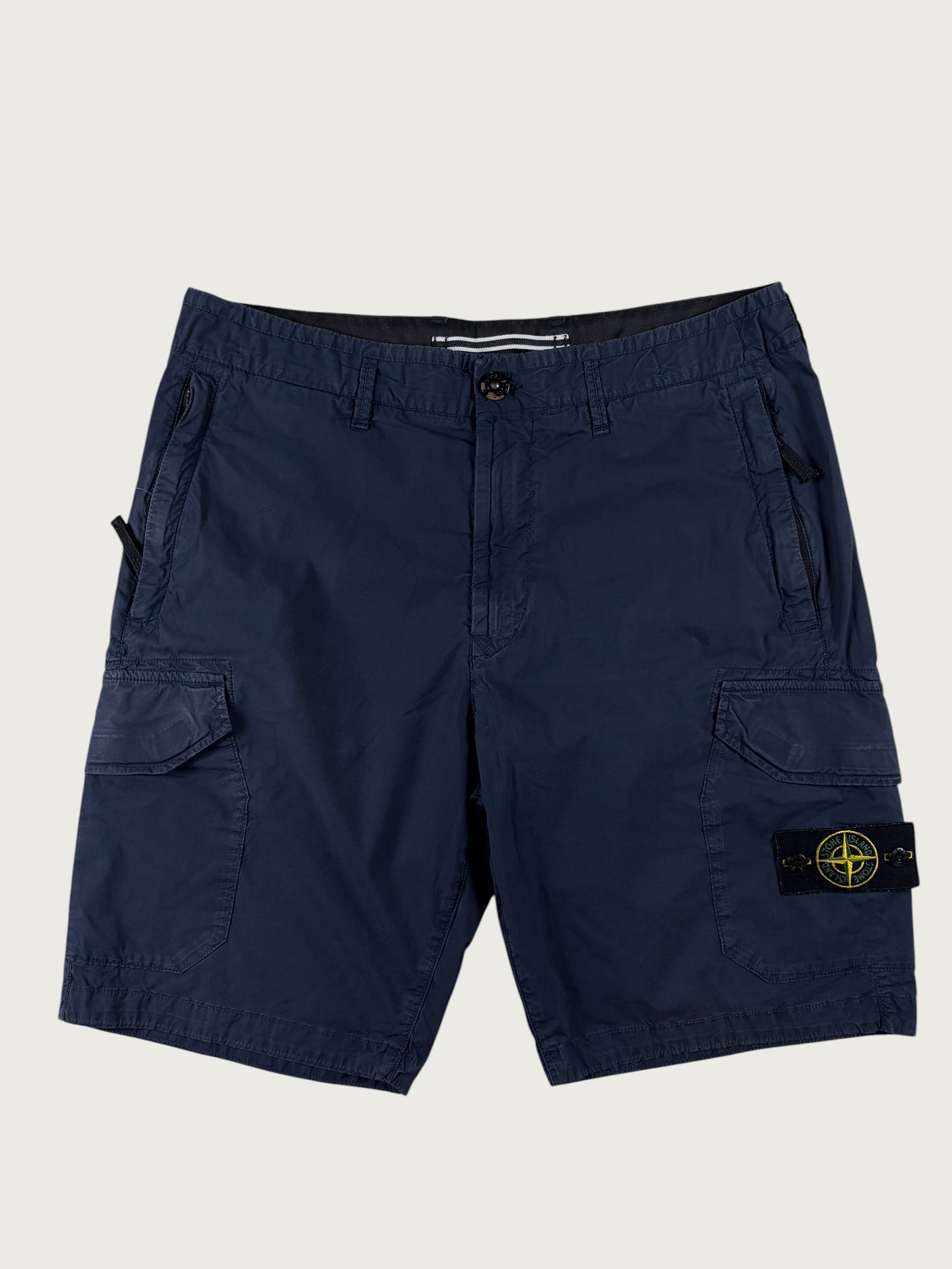 Garment-Dyed Cargo Bermuda Shorts – Navy